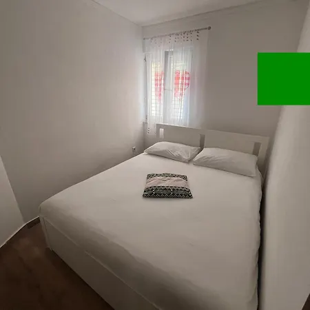 Apartman Tajana *