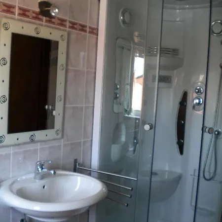 Tajana Apartament *